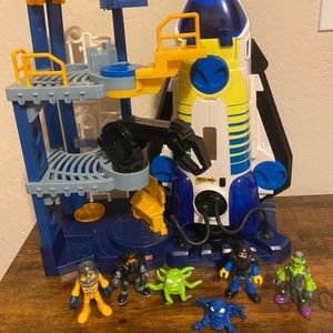 Imaginext Space Shuttle & Tower Playset